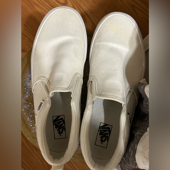 All White Slip-on Vans🤍 - Picture 4 of 12